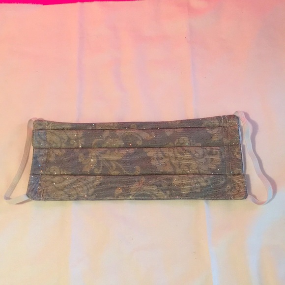 9 Inch Wire Masks - Picture 2 of 13